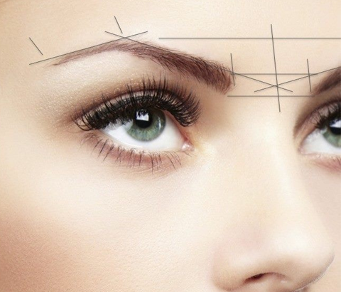 maquillage-permanent-sourcils-toulon Maquillage permanent des sourcils à l’institut Emmanuelle Gallo à Toulon